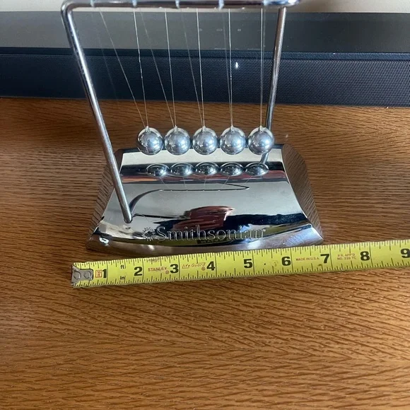 Smithsonian Silver Newton's Cradle - Picture 3 of 6
